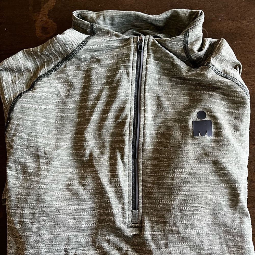 IRONMAN LULULEMON MENS METAL VENT TECH MIDWEIGHT HALF ZIP Size Medium